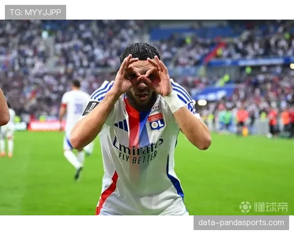 米卡塔泽表现亮眼，成比利亚雷亚尔进攻新核心